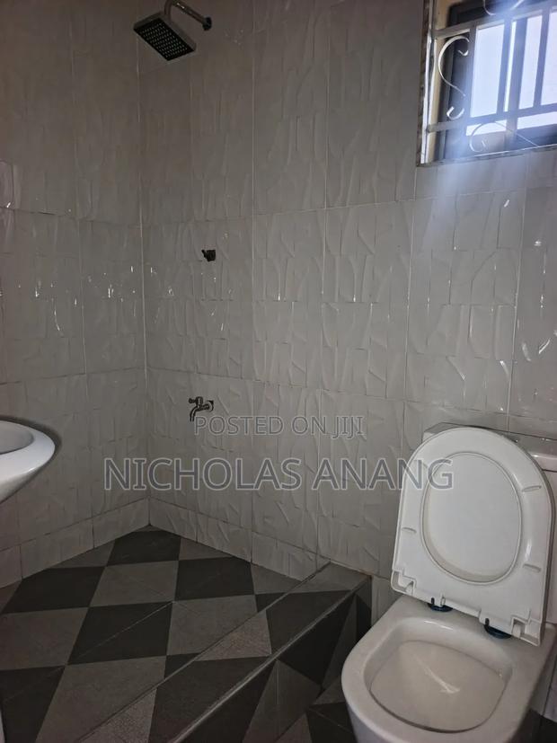 2bdrm Apartment in The Dorns Properties, New Town for rent · Photo 6