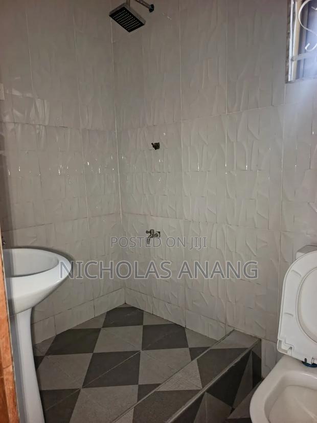 2bdrm Apartment in The Dorns Properties, New Town for rent · Photo 7