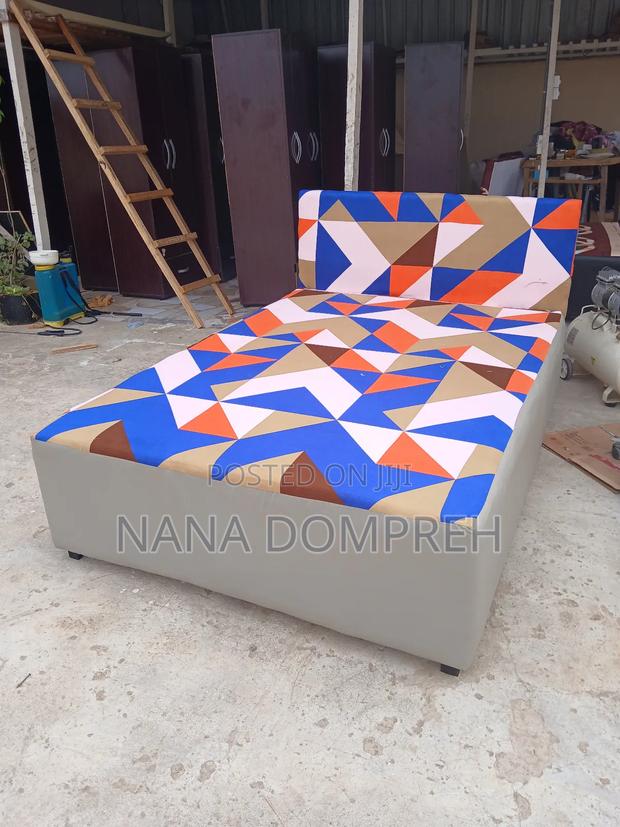 Multi Coloured Double Bed · Photo 3