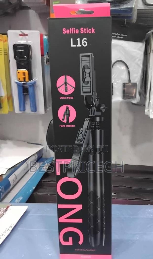 L16 Long Selfie Stick · Photo 1