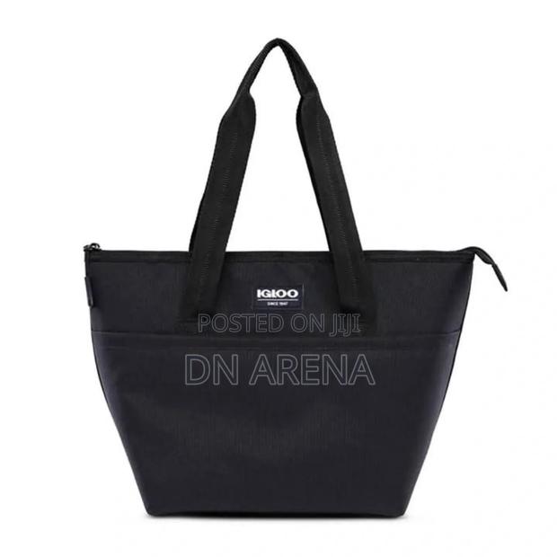 Igloo Tote Insulated Lunch Bag 10 Cans Capacity · Photo 5