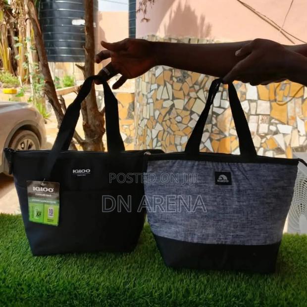 Igloo Tote Insulated Lunch Bag 10 Cans Capacity · Photo 6