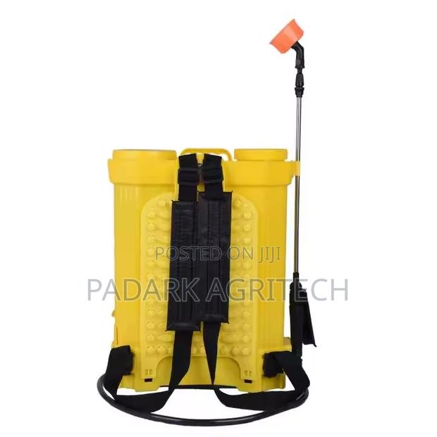Solar Knapsack Sprayer · Photo 2