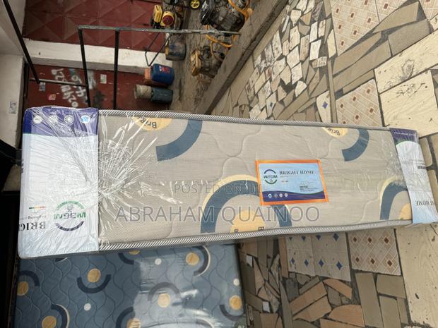 15 Inches High Density Mattress for Sale · Photo 1