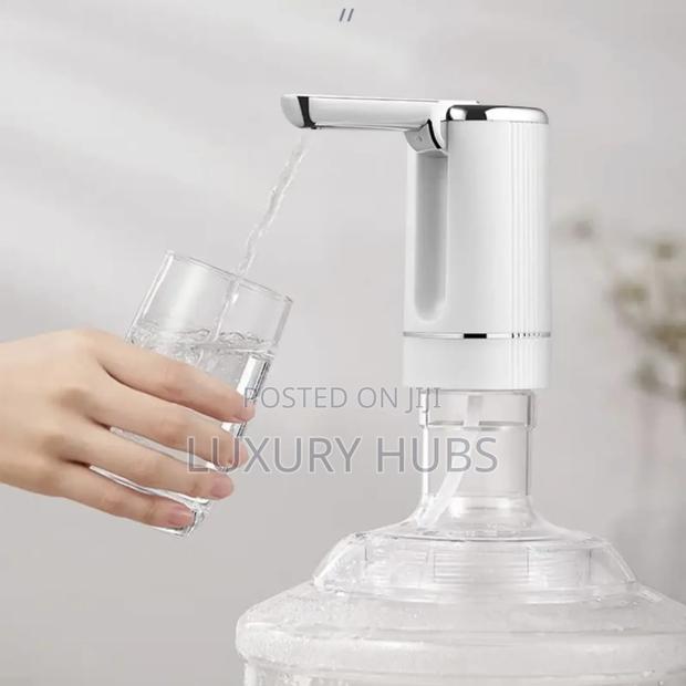 Portable Rechargeable Water Dispenser · Photo 1