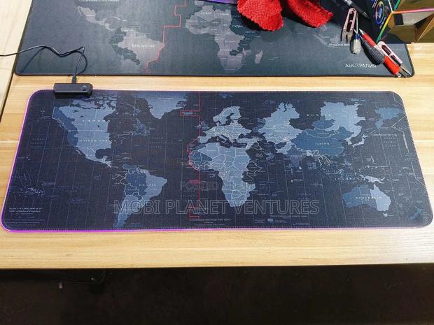 Xxl Mousepads With Rgb Lights · Photo 4