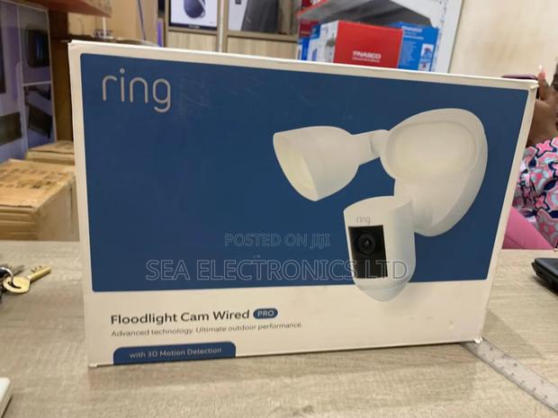 Cam Wired Pro With 3d Motion Detection Nicely Packaged · Photo 1