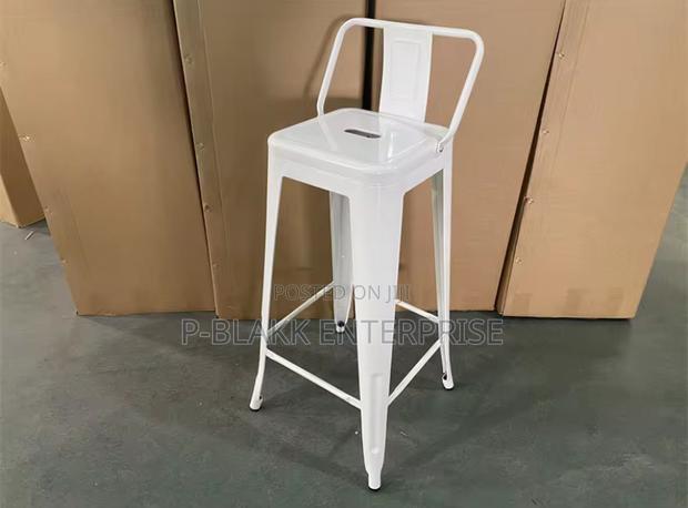 Bar Chair/ Kitchen Stool · Photo 2