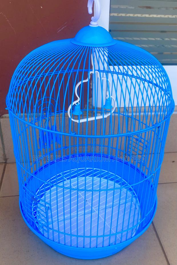 Blue Round Cage for Parrot · Photo 1