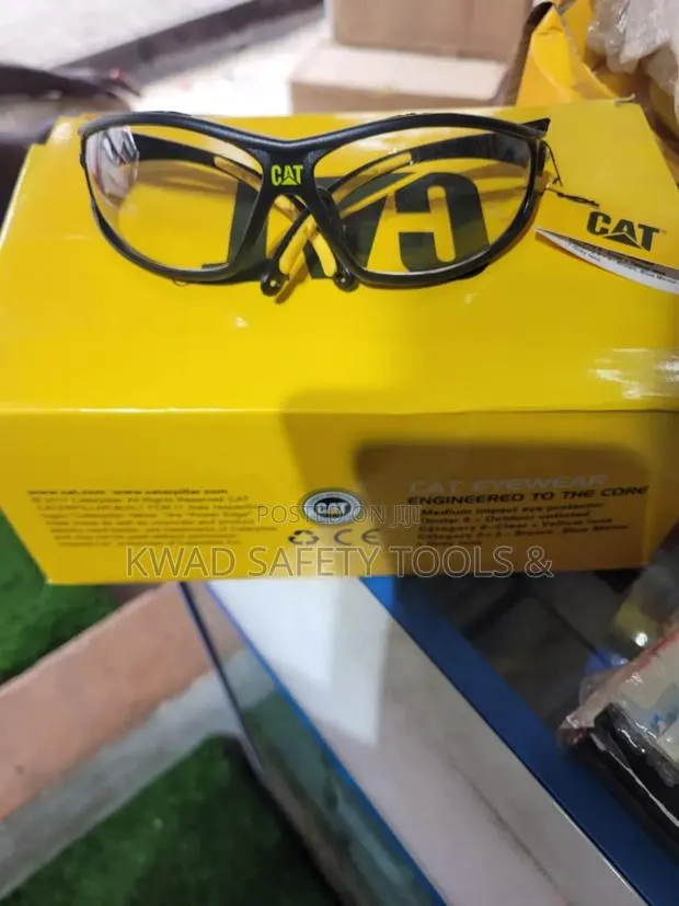 CAT Clear Googles(Safety Googles) · Photo 1