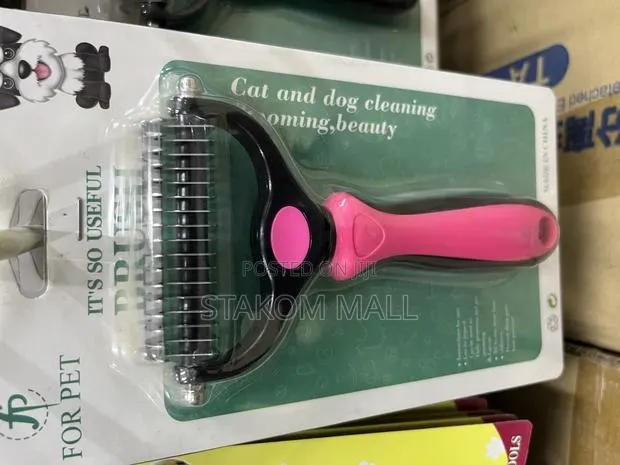 Pet Comb for Your Pet · Photo 1