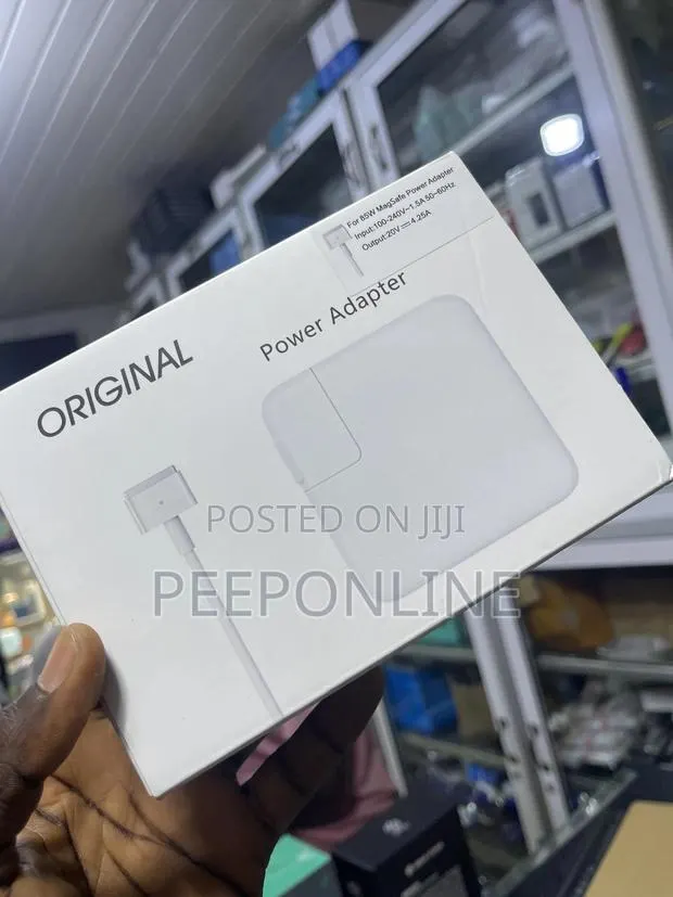 Original Safe 2 Power Adapter · Photo 1