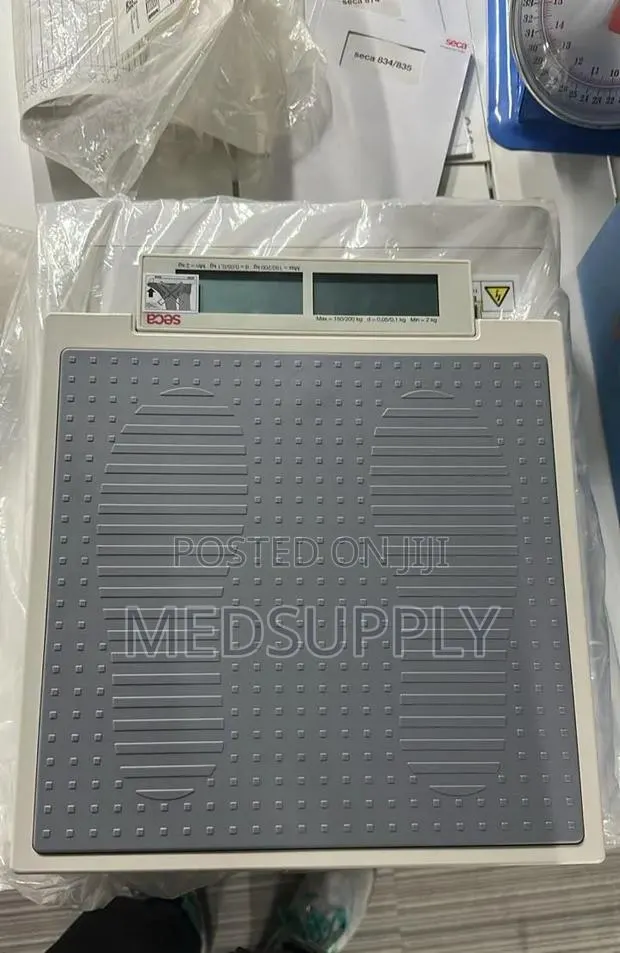 Seca 874 Digital Weighing Scale · Photo 1