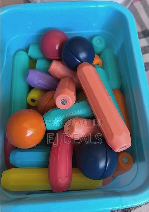Magnetic Balls and Rods Building Blocks Set Multicolour 72pc With Box · Photo 1
