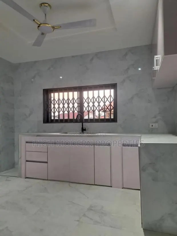 2bdrm Apartment in Manet, Teshie for rent · Photo 1
