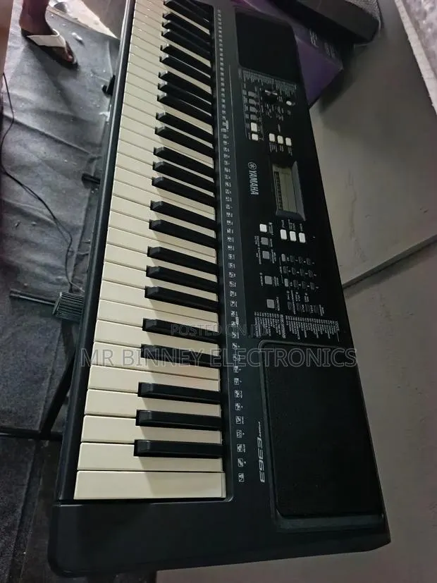 Yamaha E363 · Photo 1