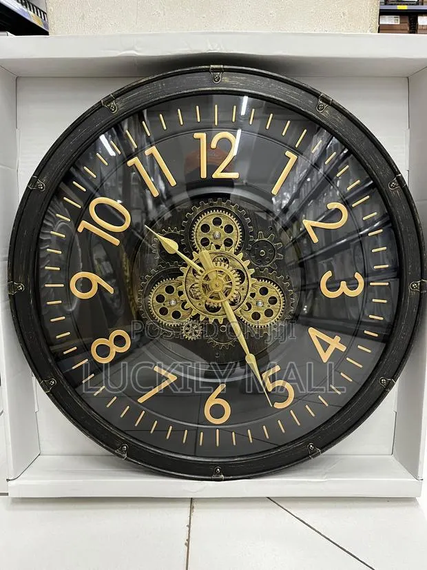 A Wall Clock · Photo 1