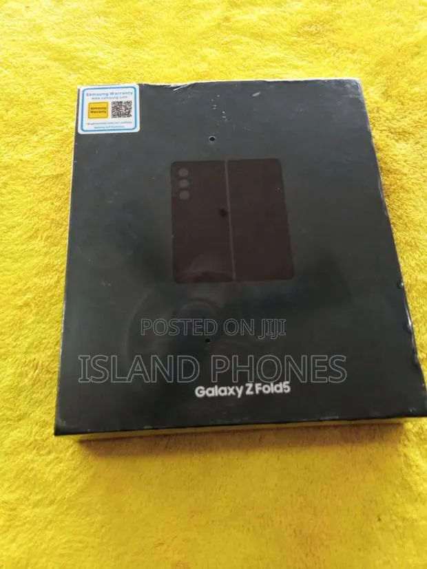 New Samsung Galaxy Z Fold 5 256 GB Black · Photo 1