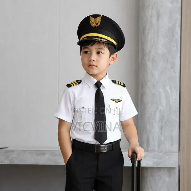 Kids Career Pilot Costume · Photo 1