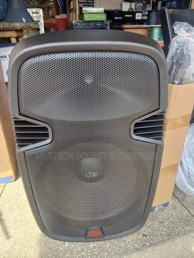 Rechargeable /Bluetooth Speaker 15 Inches · Photo 1