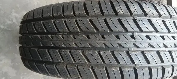 215/65:15 Tyres · Photo 1
