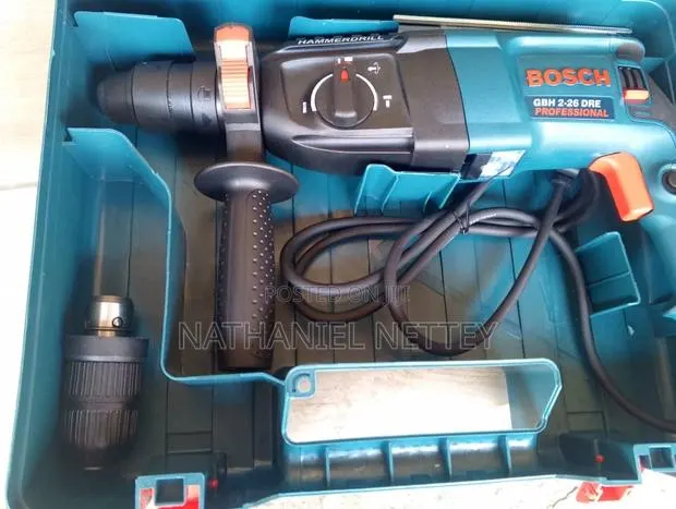 Bosch Drilling Machine With Bit · Photo 1