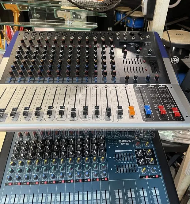 120-Yamaha KV Powered Mixer With Bluetooth, USB, Mine Jack · Photo 1