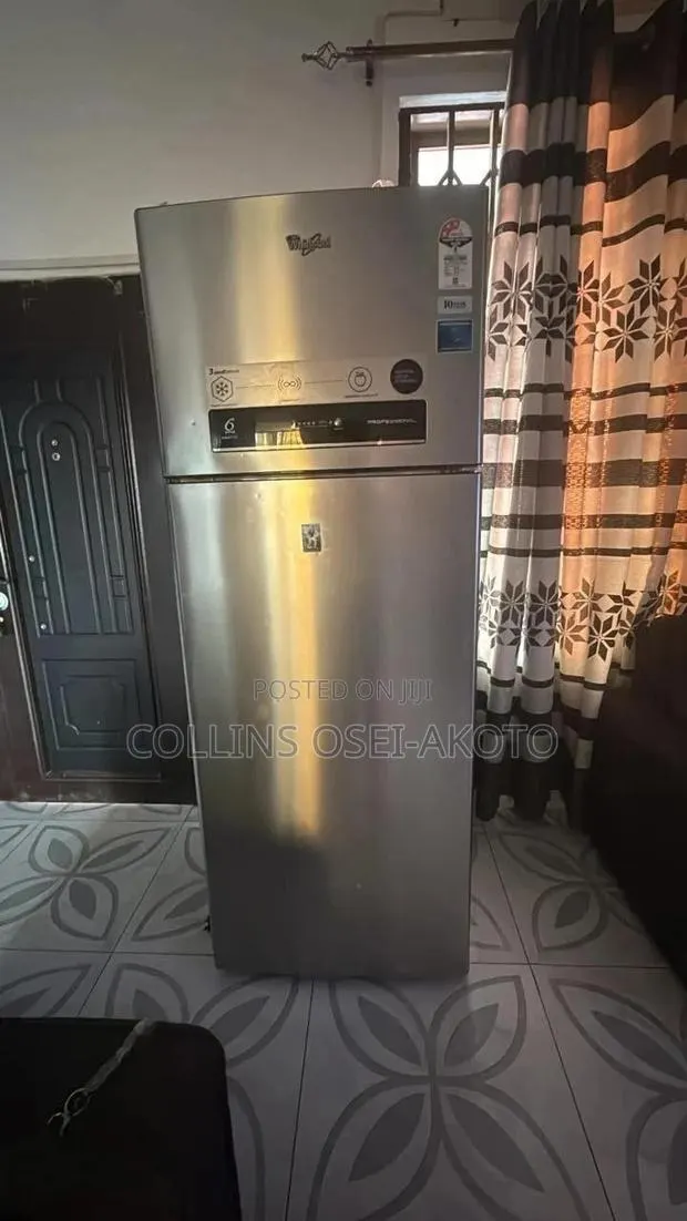 Whirlpool Fridge · Photo 1