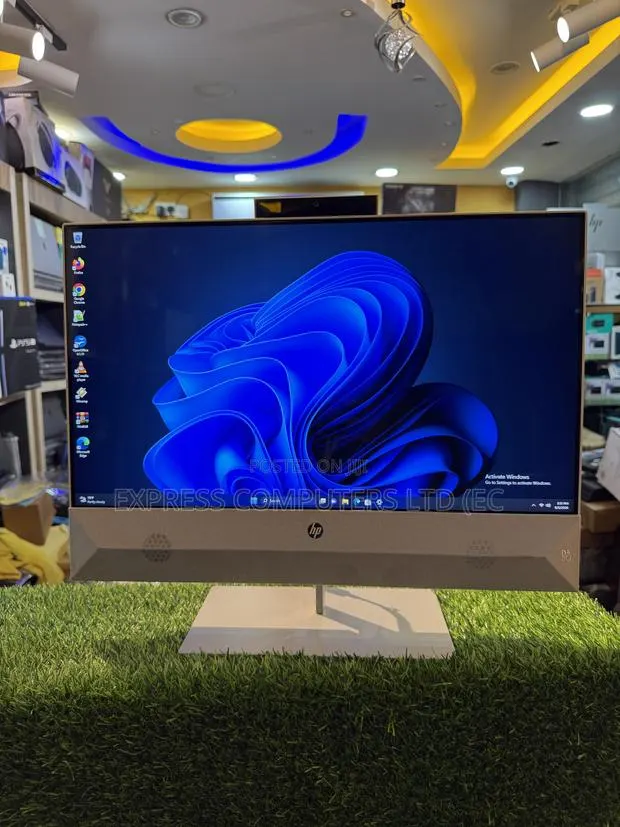 Desktop Computer HP Pavilion 24 16GB AMD Ryzen 5 SSD 1T · Photo 1