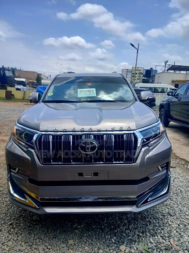 Toyota Land Cruiser Prado 2.7 2019 Brown · Photo 1