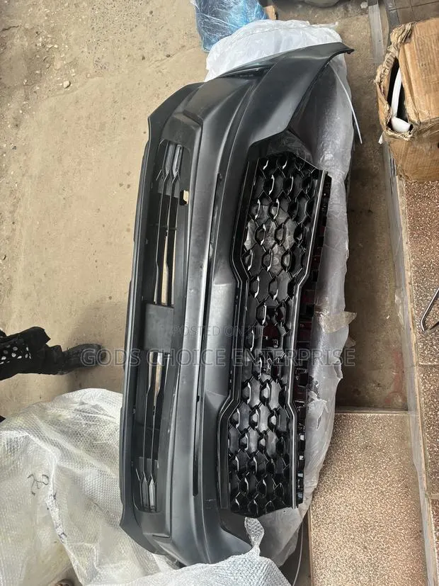 Complete Front Bumper SORENTO 2022-2023-2024 · Photo 1