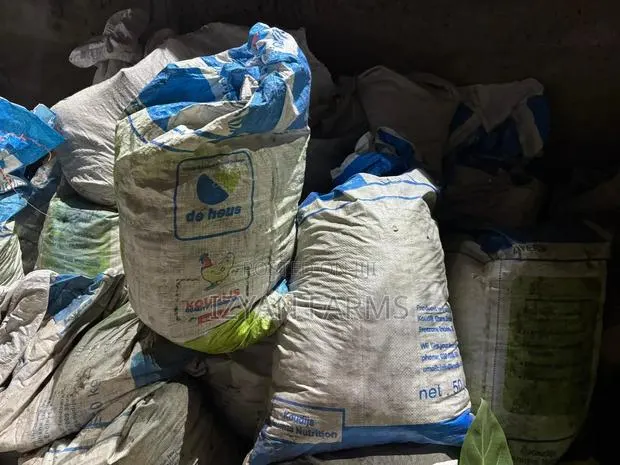Poultry Manure · Photo 1