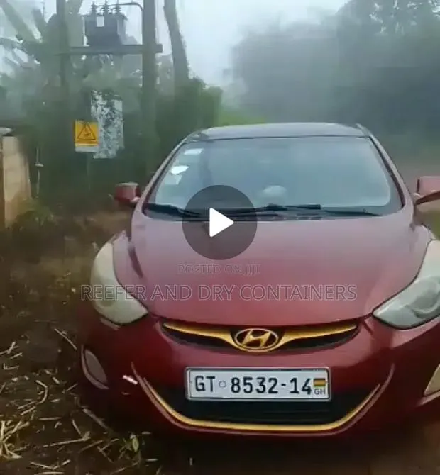 Hyundai Elantra 2013 Red · Photo 1