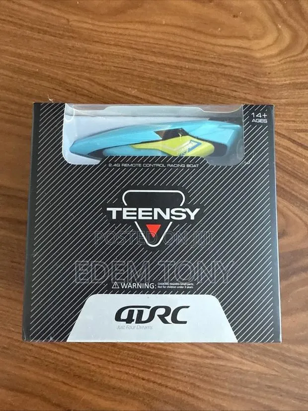 4drc Teensy Model Is a 2.4g Remote Control Racing Mini Boat for Kids · Photo 2