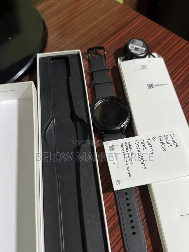 Samsung Galaxy Watch 4 Classic · Photo 1