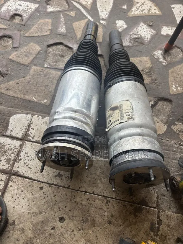 Range Rover Air Suspension Structure · Photo 1