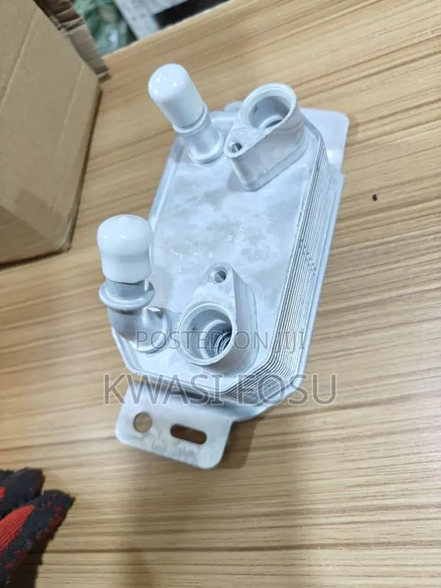 Ford Escape 1.5 L 2017-2019 Gear Box Cooler · Photo 1