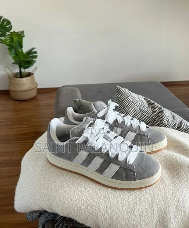 Adidas Grey Ash Campus · Photo 1