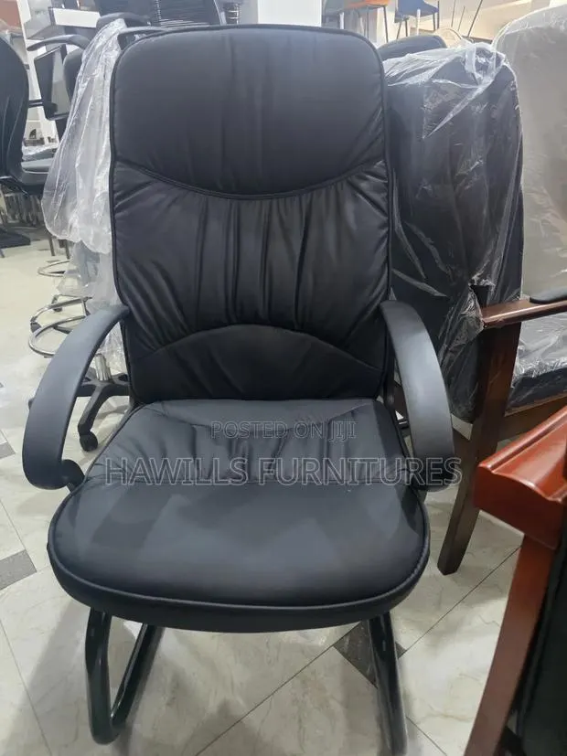 Executive Conference/ Meeting Chair With Curve Metal Sled · Photo 1