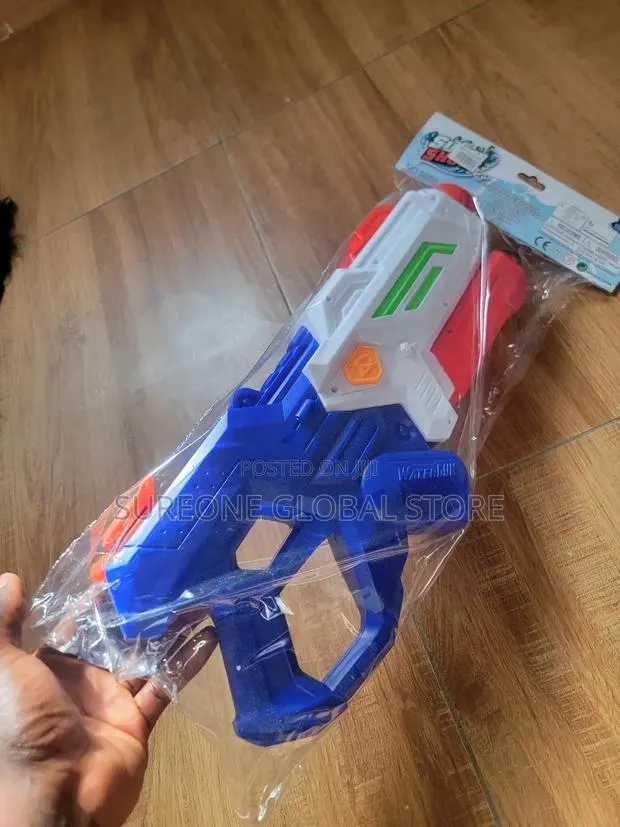 Beach Water Guns Summer Soaker Squirt Guns · Photo 1