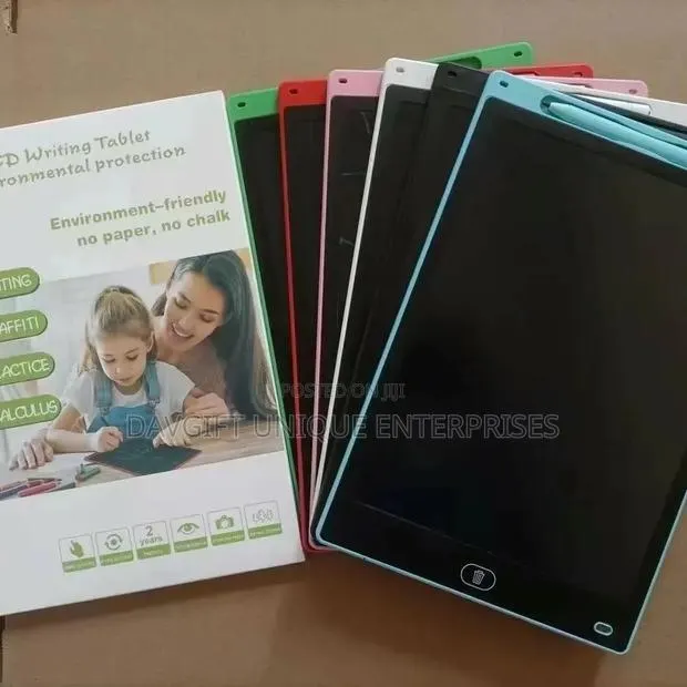 12inches Kids LCD Writing Pad With a Cleaner · Photo 1