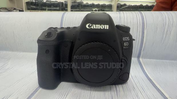 99% New Canon 6d Mark Ii With Bag and Free Sd Card · Photo 3