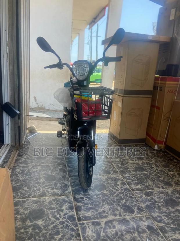 New Motorcycle 2025 Black · Photo 3