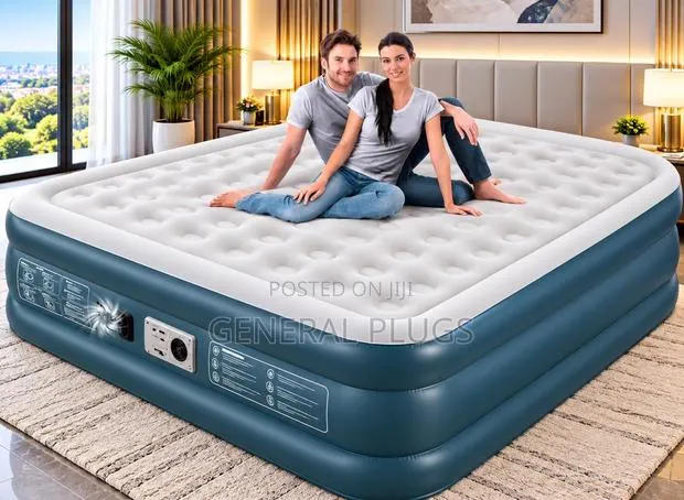 Spacious Automatic Inbuilt Pump Double Size Inflatable Air Mattress · Photo 1