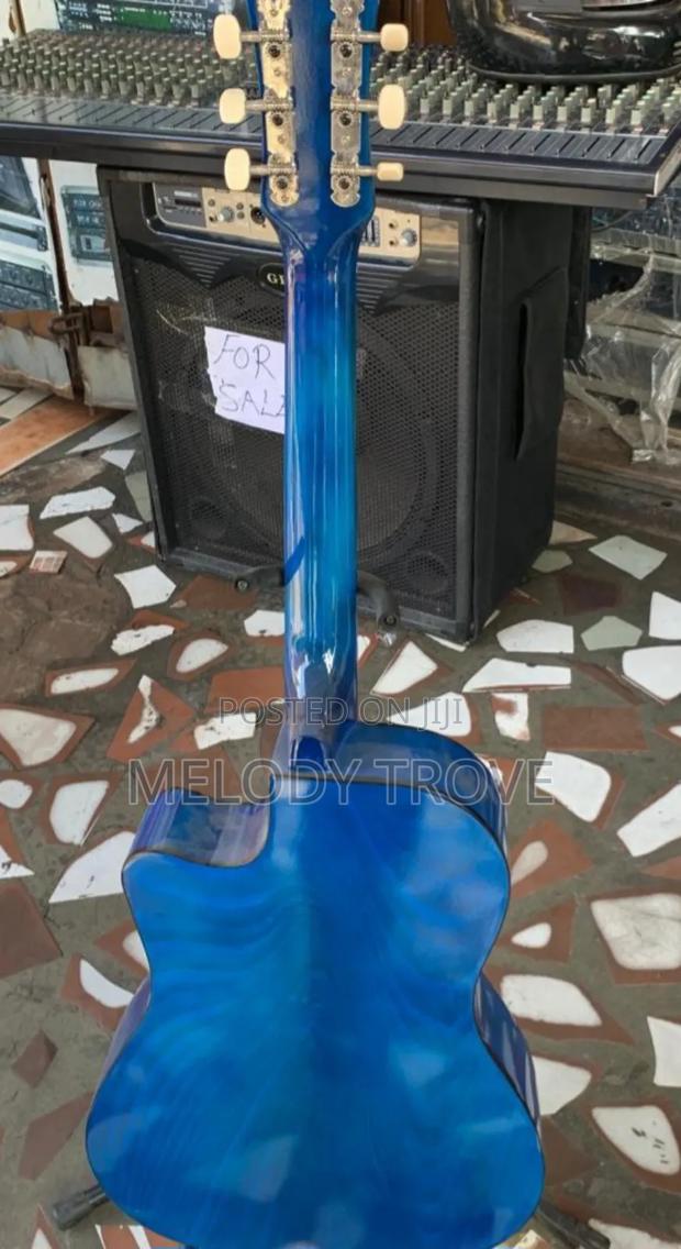 Tanmus Brand New Acoustic Guitar · Photo 2