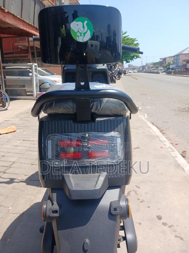 New Motorcycle 2024 Black · Photo 3