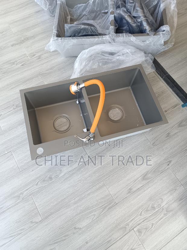 Double Kitchen Sink. Grey 7843gy · Photo 1