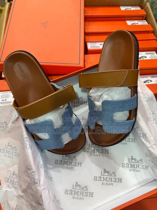 Ladies Hermes Slippers · Photo 7