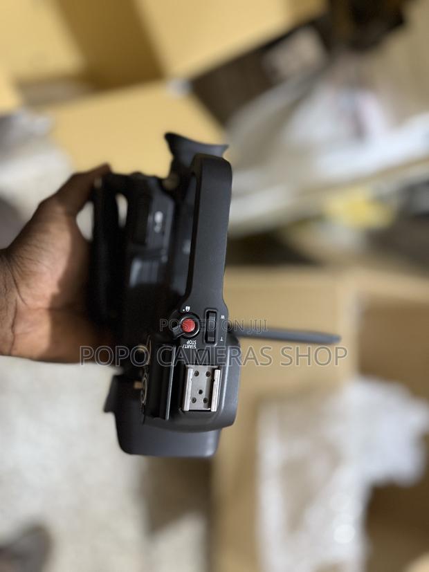Canon Xa40 Camcorder · Photo 5