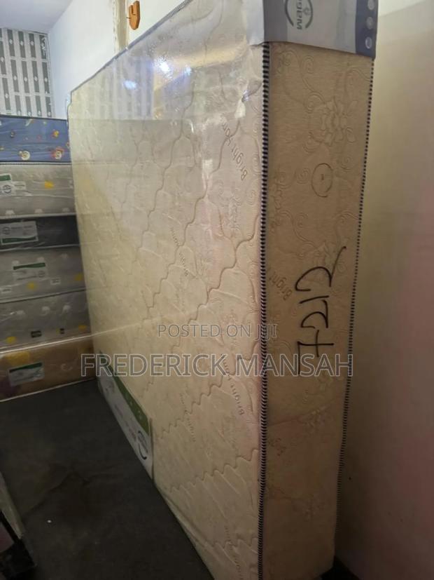 12inches Queensizes High Density Mattress for Sale · Photo 1